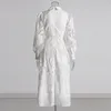 411 XL 2024 Milan Runway Dress Frühlings Sommer Langarm Lappens Hals weiße Kleider Damenkleid Mode hochwertige Boka