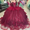 Sweetheart Bury Quinceanera klänning Långärmad 2024 Party Gown Princess Lace Applicques Pärlor från axeln i 16 år 0431