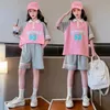 Sommer Teenage Girls Kleidung Set Kinder Girl Reversbrief T -Shirts und Shorts 2 Stück Anzug Kid Kid Top Bod Outfits Trails -Manager 240430