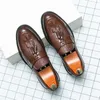 Freizeitschuhe Herren Leder Männer Modelle Frühling Quastenlaafer handgefertigte Business-Schnür-Bräutigamschuhe