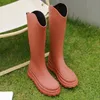 38 cm lange buis High Tube Dames Regenlaarzen PVC Outdoor Non-Slip Fashion Rain Boot Comfortabele Dikke bodem Waterdichte schoenen 240428