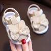 Sandalias Sandalias Sandalias para bebés Femenino Hembra Collisión Resistente Coloque Zapatos Sandalsl240429