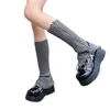女性靴下女の子ハラジュクレッグウォーマースイートロリタスリブ付きニットブーツ90Sソリッドカラーストライプゴシッククロシュウォーマー