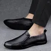 Sapatos casuais homens homens genuínos de couro italiano mocassins deslizamentos respiráveis no sexo masculino, escritório diariamente