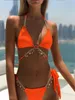 Swimwear femminile sexy Bikini di lusso 2024 Women Crystal Rhinestones Push Up Up Micro Swimsuit Neon Orange Metal Chain Diamond Thang -Cut Swimwear Y240429