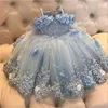 Light Sky Blue Pearls Girls Pageant -jurken Appliqued kralen bloemenmeisje jurk voor bruiloften kinderen lange prinses verjaardag baljurken 0431