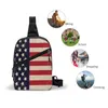 Rucksack Schlingenbeutel patriotischer Hintergrund Brustpaket Crossbody zum Fahrradweg Wandern