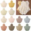 Handdoeken gewaden zacht katoenen baby -handdoek met een kap geschikt voor jongensmeisjes badkamers pyjama's kinderkleding bloemen/vaste kleur baby regenjassl2404