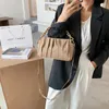 Sacs à bandoulirs plies conception de petit cuir Pu Crossbody for women Fashion Trend Sac Sac à main sacs de voyage féminin