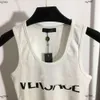 Designer malha colete feminino de marca de marca para feminino Tops de verão bordado de bordado logotipo senhoras com mangas com camisa 29 de abril