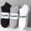 Chaussettes masculines 5 paires noirs blanc gris hommes et femmes courte été une absorption de sueur sportive décontractée invisible invisible confortable EU37-43