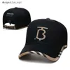 Populär TB Cap Designer Mens Caps Top Quality Sun Hat Justerbar storlek 100%Bomull Broderi Craft Street Fashion Ball Outdoor Golf Cap Womens Baseball Hats