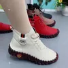 Casual schoenen vrouwen herfst loafers vat omhoog sneakers flats vaste zachte bodem laarzen lederen high-top sneaker vrouw 2024