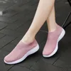 Chaussures décontractées Loafers Pink Sneakers Femme Fashion Marque Femmes Noir pour tenis Feminino Calzado Mujer Buty