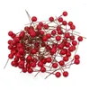 Décorations de Noël 100pcs / lot Red Fruit artificiel Berry Holly Flowers Pick Diy Craft Home Wedding Ornement de décoration de fête de fête