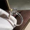 Кластерные кольца Оригинал 3 S Moissanite Gemstone Real 14 K Кольцо из белого золота для женщин Классическая овальная форма Bizuteria