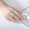 Clusterringe Luoteemi Luxusband Kubikzirkon einzigartiges Design Silber Farbe Kristall Finger Schmuck für Frauen Hochzeit Engagement Accessoire