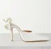 Sapatos de Walkig de casamento de noiva Magda_butrym Ponto Sandals Faux Pearls embelezados Cetin Mules 3d Rose High Heels EU35-42
