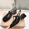 NOWOŚĆ projektantów damskich luksusowy czysty kolor sandały w stylu vintage Modna 100% skórzana swobodna buty Ladys Sexy Mary Jane Princess Flat Heels Rozmiary sandałowe rozmiary 35-40