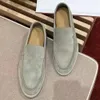 LP Couples Sapatos Summer Walk Charms embelezados Suede mocassins Moccasins Couro de couro genuíno Casual Men Men Luxury Designer Dress Shoes Factory calçados tamanho 35-46