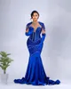 2024 Robes de bal bleu royal pour femmes noires PromMrile illusion en lacet à paillettes à paillettes Per perle du gland