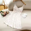 Pyjama imprimé pour femmes Love One Silk Lace Femme Sexy Design Piece simplicité Champe de nuit Vêtements Soft Vêtements femme pour