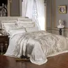 Sliver Gold 고급 실크 실크 새틴 Jacquard Duvet Cover Bedding 세트 Queen King Size 자수 침대 세트 침대 위트 시트 세트 T20011337794
