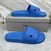 2024 Fashion Slipper Sliders Paris Sandals Sandals Slippers for Men Women Designer Hot Unisexe Pool Planche Flip Flops with Box Taille 35-46