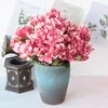 Decoratieve bloemen 6 hoofden Hydrangea Silk Flower Bouquet Faux stengels voor bruiloft centerpieces Home Dining Tafel Kernfeest Diy Decoratie