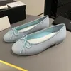 Nieuw ontwerp Bowtie Loafers Damesschoenen Rond teen Zoete platte schoenen vrouwelijke vrouw flats casual Mary Janes