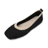 Scarpe casual femminile primavera 2024 femmina in maglia quadrata di punta piatta mix-slip-on flasp-on per ufficio signora