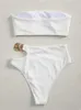 Bandeau di costumi da bagno femminile Bikini 2024 DONNE SEXY BIANCO NERO TUTTO IN METALE SUGGI SWINI SUGGERIMENTO FEMMA FEMMA OF ADDADITA DELL'ADDOUGNO DA BAGNO DI BAGNA SWAID SACCHIO Y240429