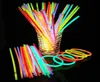 Glödpinnar Party Fluorescerande ljusarmband Halsband Neon Glow Sticks Disponibla Glow Sticks Xmas Party Supplies Light Stick BH7674832