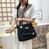 Axelväskor kvinnors messenger väska japansk stil trendig student minimalistisk koreansk preppy duk stor