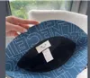 Hombras de cubo de borde anchos sombrero de cubo de jean para mujeres diseñador de mezclilla azul vaquero bob sol protección solar gorros diseñador de sombrero de sol streetwear
