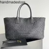 10A VenetAbotegs Handbag Quality Designer Luxury Commuter de banlieue Sac Shopping Tote Cabat Top Grade Lambin Classic Wide Woven Elements Portable One épaule Taille 51