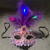 Veneziana Veneza Pena brilhante Máscaras LEDs Mulher Fancária dance Festa de olho Máscara de carnaval Halloween Masquerade Cosplay Costume 240430