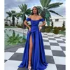 Een koninklijke jurk prom offline blauwe schoudersplitsen formele avondjurken elegante ogstuff plooien feestjurken voor speciale ocns ruches robe de soiree es