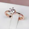 Anelli di banda Classic Six Claw Zircon Rjewelry Simple Black Gold White Diamond Rweddbridal Regolable Engagement Ring J240429