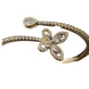 Designer smycken lyxiga graf armband hänge halsband v guld graf fjäril armband ny högutgåva full diamantljus lyxarmband för kvinnor