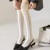 Frauen Socken koreanische Schläbchenbeinstrümpfe vertikale Streifen lose lange Socken Harajuku kontrastierende Farbkalb Fashion Girl Strumpf