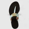 Men de plage pantoufles d'été femme de chaussures de chaussures de chaussures à talons plats chaussures de créateur 100% sandales en cuir bouton en métal lazy dame mods de terre tongs grands