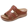 2024 Nieuwe zomersandalen voor dames dames vintage designer sandalen platte hakken zomer vrouwelijke schoenen groen