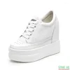 Casual schoenen vrouwen echt leer 11 cm verborgen wedge sneakers platform hoge hakken vrouw 2024 witte trainers