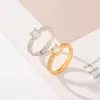 Band Rings New Fashion Exquisite Classic Design Zircon RopenStyle Jewelry Suitable for Women to Wear J240429