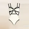 Kvinnors badkläder 2024 svart vit retro en bit baddräkt kvinnor fluga med kjol sexig baddräkt monokini strand bodysuit slitage