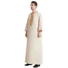 Abbigliamento etnico uomini islamici musulmani saudita thobe rotonda collo thobe ramadan dubai ricamo kaftan thawb caftan lungo maxi abito medio Oriente