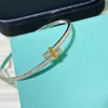 Nouveau bracelet de concepteur Bracelet en forme de T en T V Bracelet Gold Gold Bracelet Designer Advanced Precision Edition Set avec bracelet en diamant complet Bijoux de concepteur 17