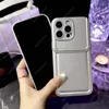 Titanium Silver Cream Bag em Releved Print Design Series Mobile iPhone Case para Apple 15Promax 11 12 13 14 Pro Max Full Wrap Protetive Case Luxury Runway Designer 049