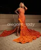 Orange Sparkly Mermaid Evneing Ceremony Party Dresses For Black Girl Luxury Diamond Velvet Slit Prom Gala Formell klänning Kväll